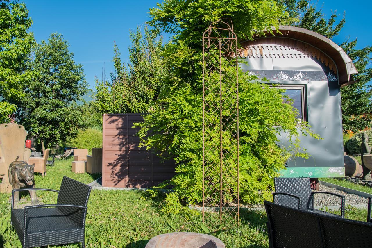 Crazy Lounge BnB Aigle Zewnętrze zdjęcie