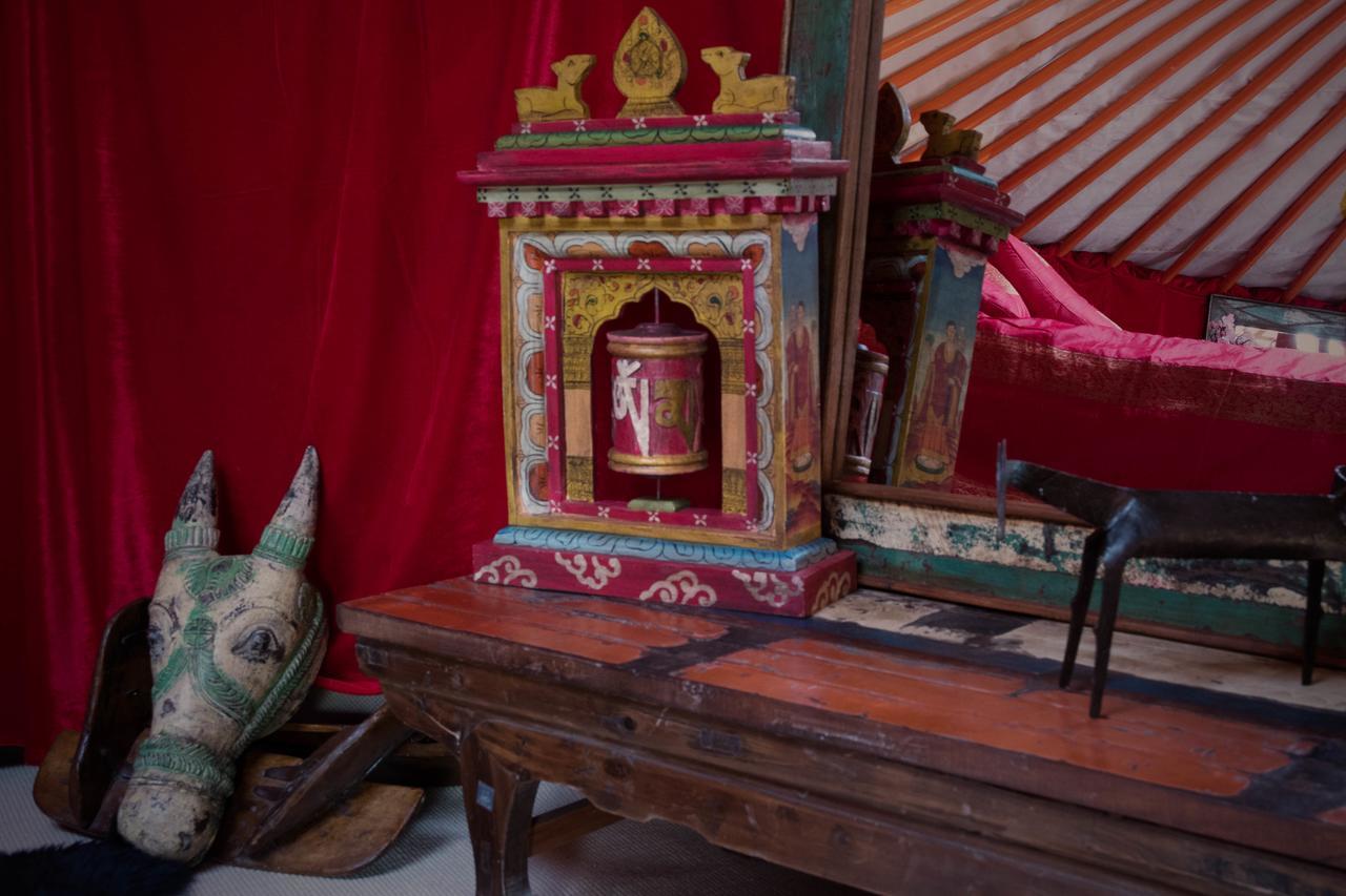 Crazy Lounge BnB Aigle Zewnętrze zdjęcie